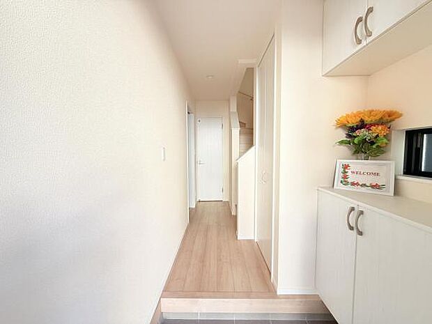 いつも気持ちよくご家族を迎えられる玄関です。