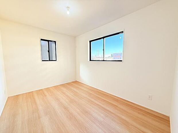 子供部屋にもちょうど良い大きさのお部屋です。