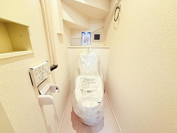 ほっと安らげるトイレ空間です。