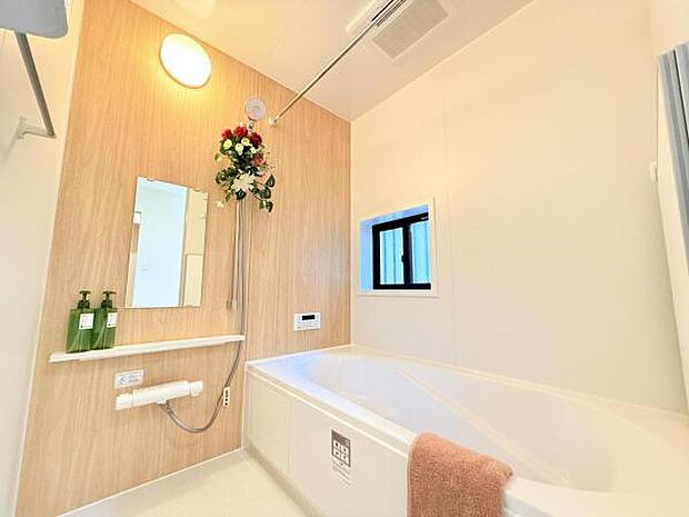 お風呂でほっとひといき。1日の疲れを癒しましょう。