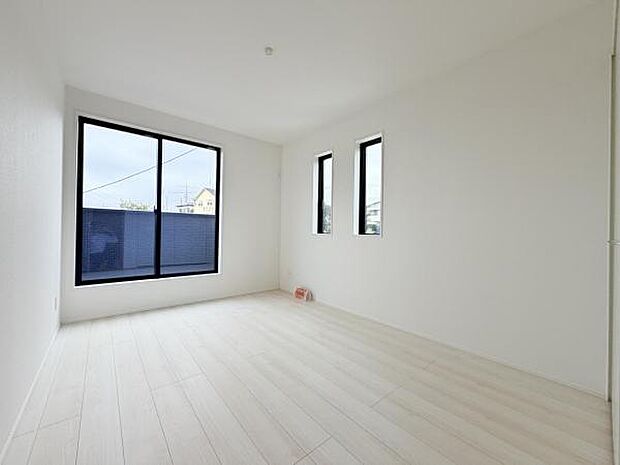 子供部屋にもちょうど良い大きさのお部屋です。