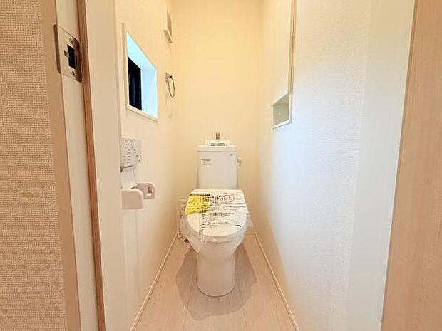 ほっと安らげるトイレ空間です。