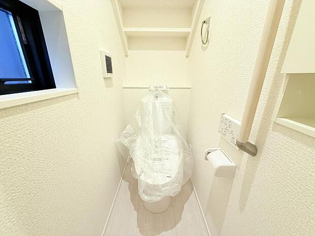 ほっと安らげるトイレ空間です。