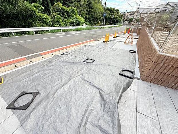 駐車場ももちろん完備しておりますのでお車所有の方にも心強いです。