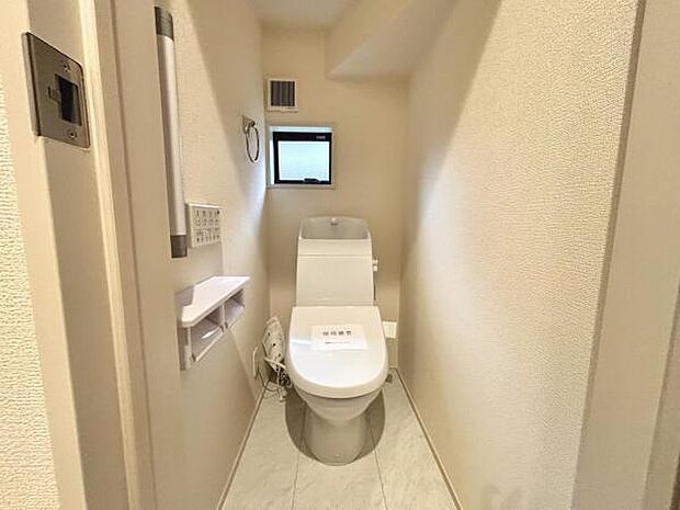 ほっと安らげるトイレ空間です。