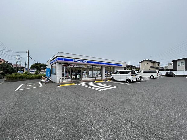 ローソン 若葉北通店まで約110m(徒歩2分)