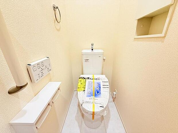 ほっと安らげるトイレ空間です。