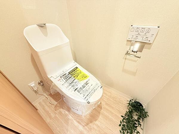 ほっと安らげるトイレ空間です。