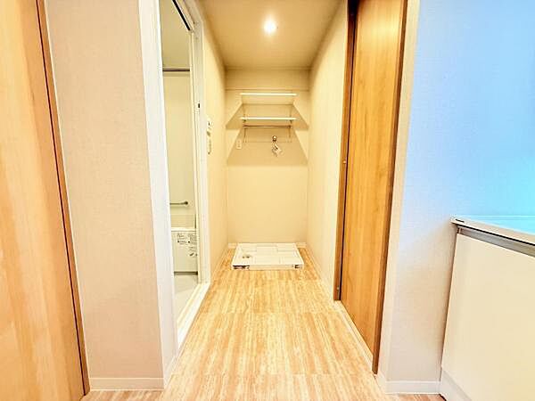脱衣所は小さなお子様がいるご家庭にも重宝されます。