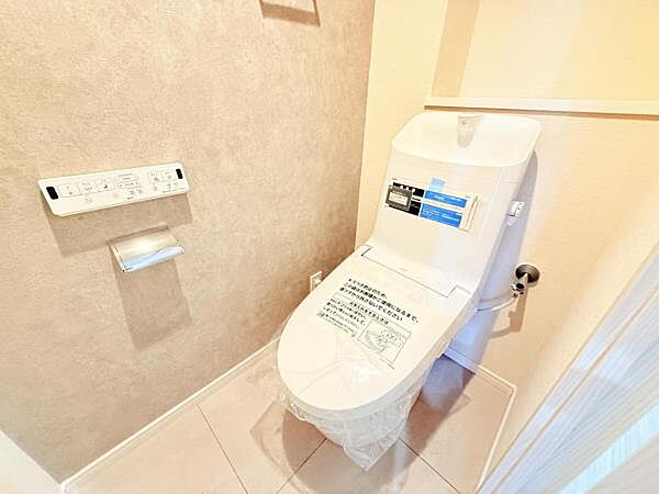 ほっと安らげるトイレ空間です。