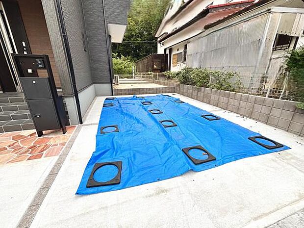駐車場ももちろん完備しておりますのでお車所有の方にも心強いです。