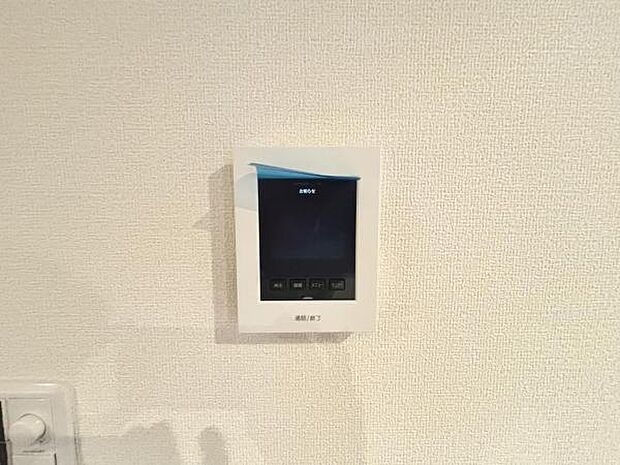 訪問者を確認できるTVモニター付きインターフォンです。