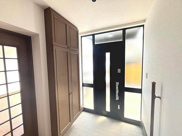 いつも気持ちよくご家族を迎えられる玄関です。