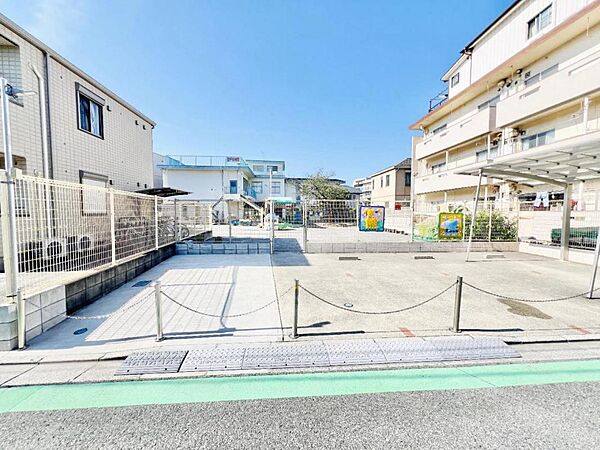 認定こども園 登戸幼稚園まで約730m（徒歩10分）