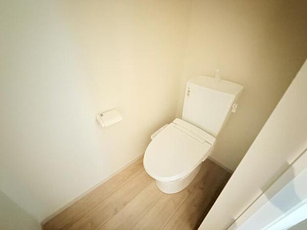 ほっと安らげるトイレ空間です。