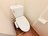 トイレ：ほっと安らげるトイレ空間です。