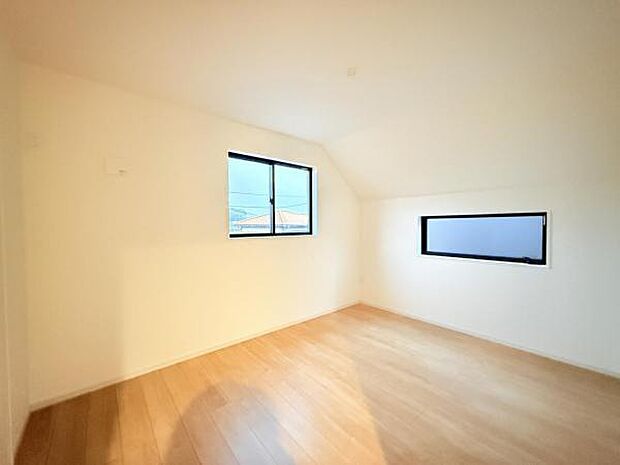 子供部屋にもちょうど良い大きさのお部屋です。