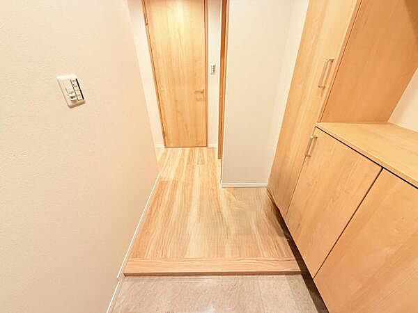 いつも気持ちよくご家族を迎えられる玄関です。