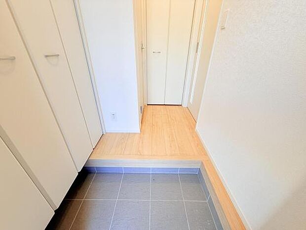 いつも気持ちよくご家族を迎えられる玄関です。