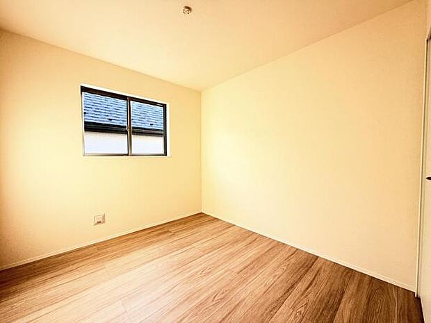 子供部屋にもちょうど良い大きさのお部屋です。