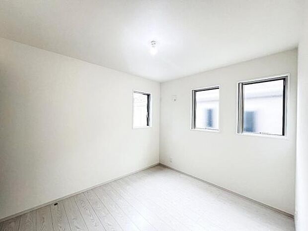 子供部屋にもちょうど良い大きさのお部屋です。