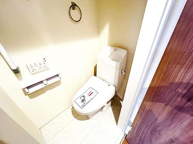 ほっと安らげるトイレ空間です。