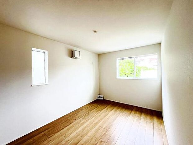 子供部屋にもちょうど良い大きさのお部屋です。