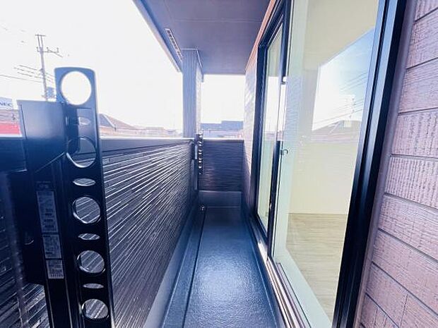 お洗濯ものを気持ち良く太陽の光で干せるのが嬉しいですね。