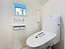 トイレ：ほっと安らげるトイレ空間です。