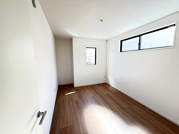 子供部屋にもちょうど良い大きさのお部屋です。