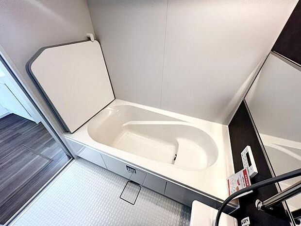 お風呂でほっとひといき。1日の疲れを癒しましょう。