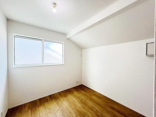 寝室にもご利用いただける居室スペースです。