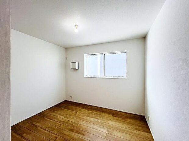子供部屋にもちょうど良い大きさのお部屋です。