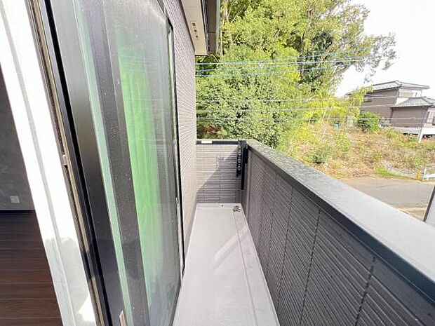 お洗濯ものを気持ち良く太陽の光で干せるのが嬉しいですね。