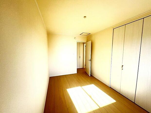 寝室にもご利用いただける居室スペースです。