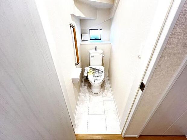 ほっと安らげるトイレ空間です。