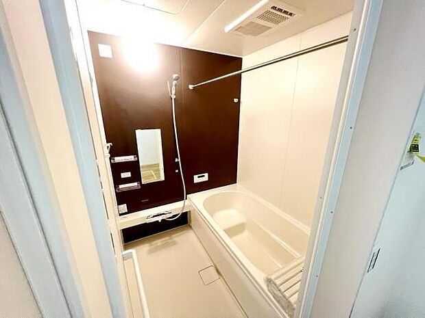 お風呂でほっとひといき。1日の疲れを癒しましょう。