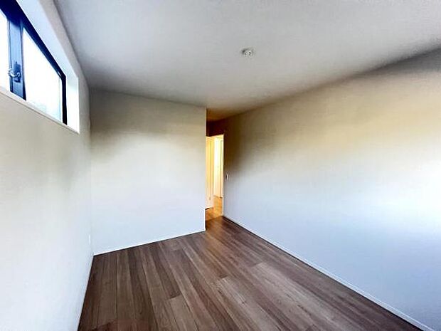 子供部屋にもちょうど良い大きさのお部屋です。