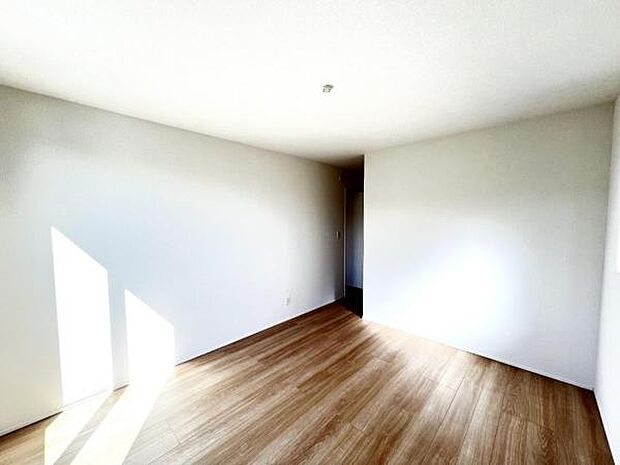 子供部屋にもちょうど良い大きさのお部屋です。