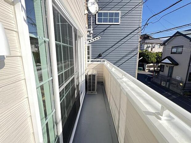 お洗濯ものを気持ち良く太陽の光で干せるのが嬉しいですね。