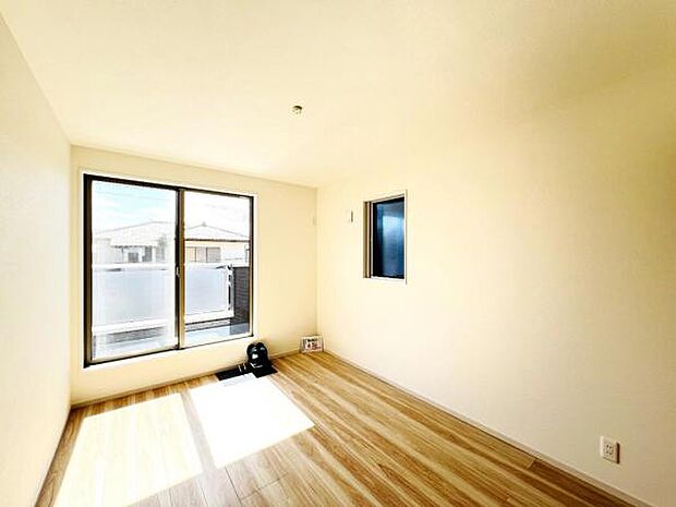 子供部屋にもちょうど良い大きさのお部屋です。