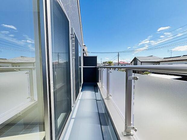 お洗濯ものを気持ち良く太陽の光で干せるのが嬉しいですね。