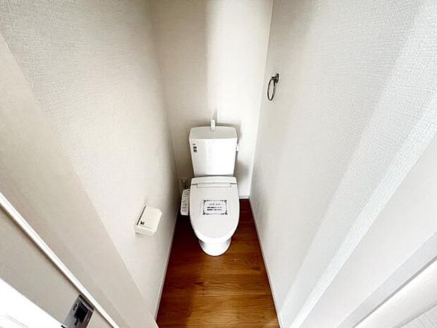 ほっと安らげるトイレ空間です。