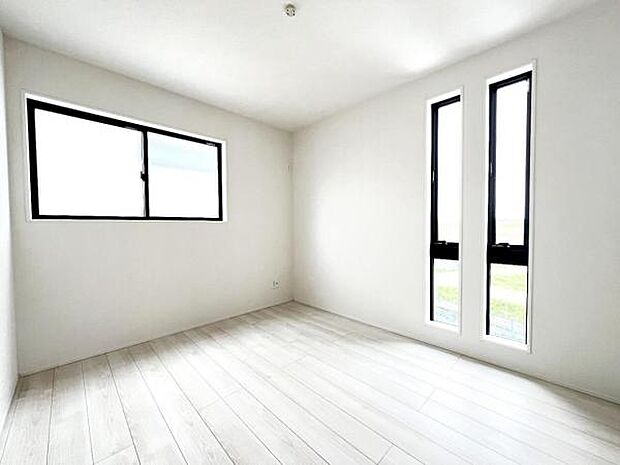 子供部屋にもちょうど良い大きさのお部屋です。