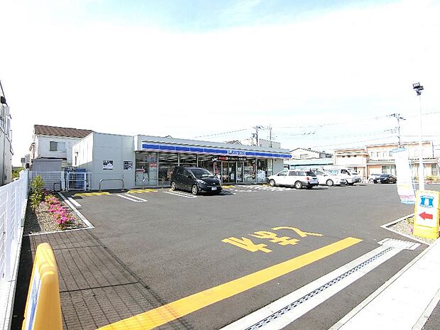 ローソン 柏南増尾一丁目店まで約490m(徒歩7分)