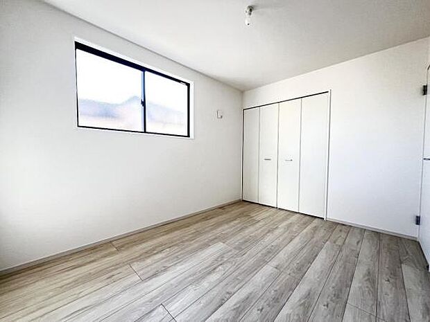 子供部屋にもちょうど良い大きさのお部屋です。
