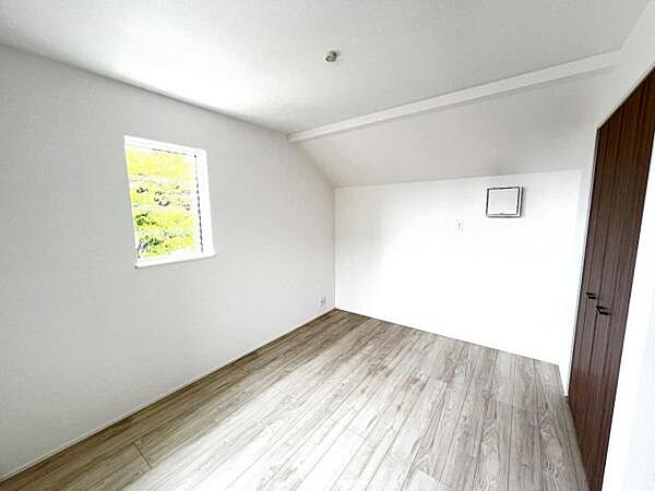 寝室にもご利用いただける居室スペースです。