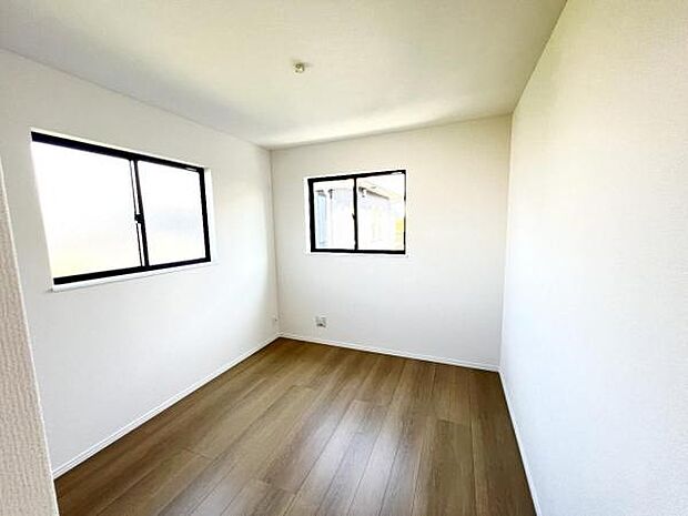 子供部屋にもちょうど良い大きさのお部屋です。