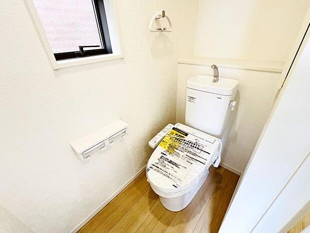 ほっと安らげるトイレ空間です。