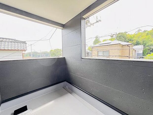 お洗濯ものを気持ち良く太陽の光で干せるのが嬉しいですね。
